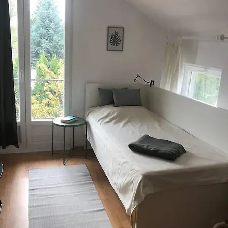 Charmantes Haus Mit Garten In Nachster Seenahe Holiday home *